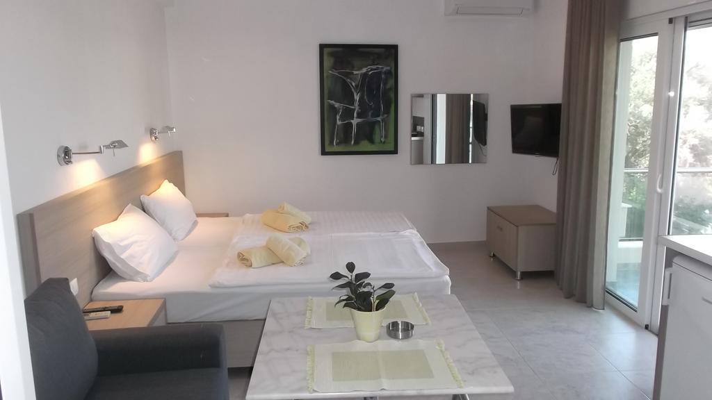 Vanessa House Luxury Apartments Skiathos-stad Buitenkant foto